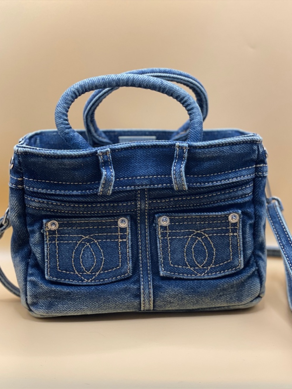 Brand New Mini Denim Crossbody Bag ✨ Jean Purse w/ Silver Lock & Keys 🔑 - Picture 3 of 7